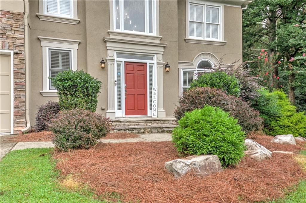 5 bedroom, 5 bathroom, 3,880 sq ft single family residence for sale at 409 Misty Ridge Way, Woodstock, GA 30189 — photo 7
