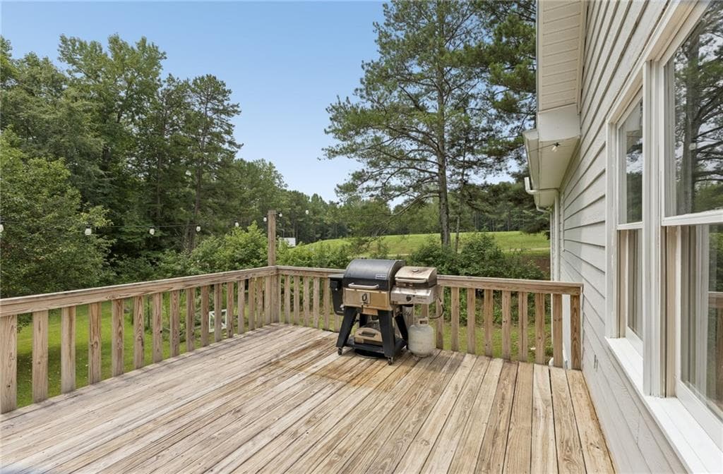 3 bedroom, 2 bathroom, 1,326 sq ft single family residence for sale at 8890 Watkins Road, Chattahoochee Hills, GA 30268 — photo 9
