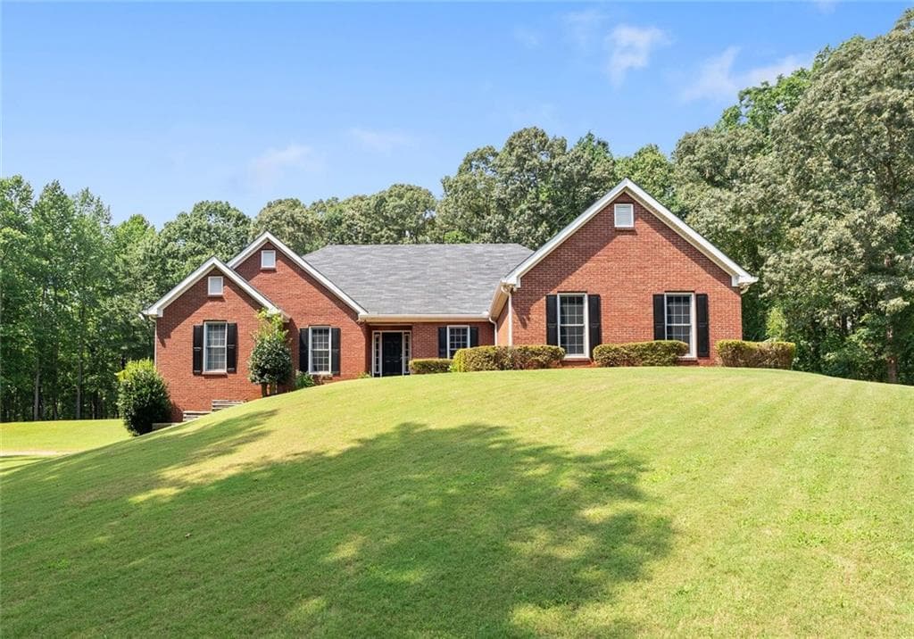 4 bedroom, 3 bathroom, 4,562 sq ft single family residence for sale at 1194 Foster Road, Statham, GA 30666