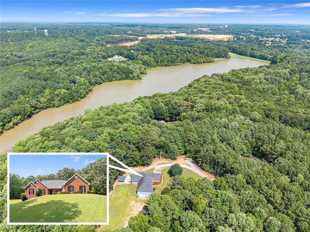 4 bedroom, 3 bathroom, 4,562 sq ft single family residence for sale at 1194 Foster Road, Statham, GA 30666 — photo 3