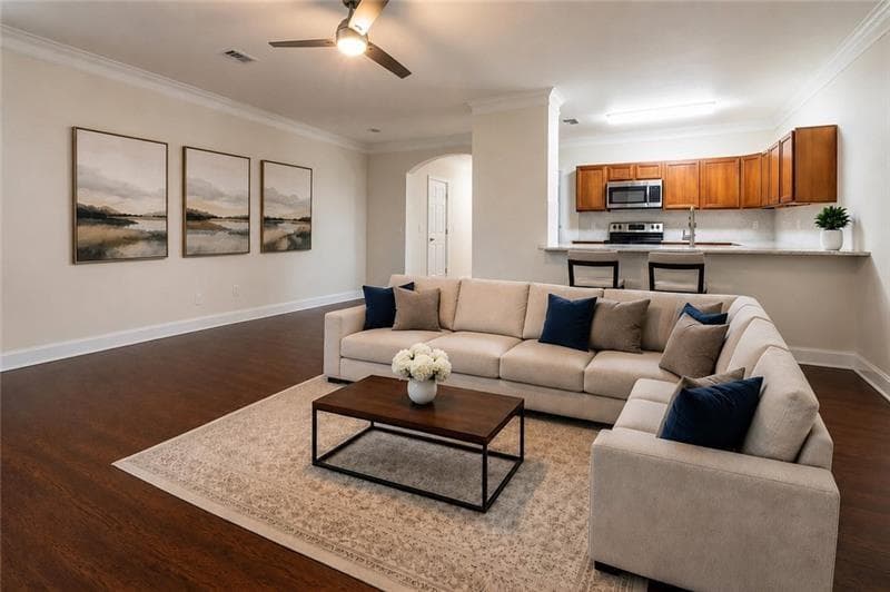 2 bedroom, 3 bathroom, 1,550 sq ft townhouse for rent at 5662 Lawley Drive, Johns Creek, GA 30022 for $2,500 a month — photo 8