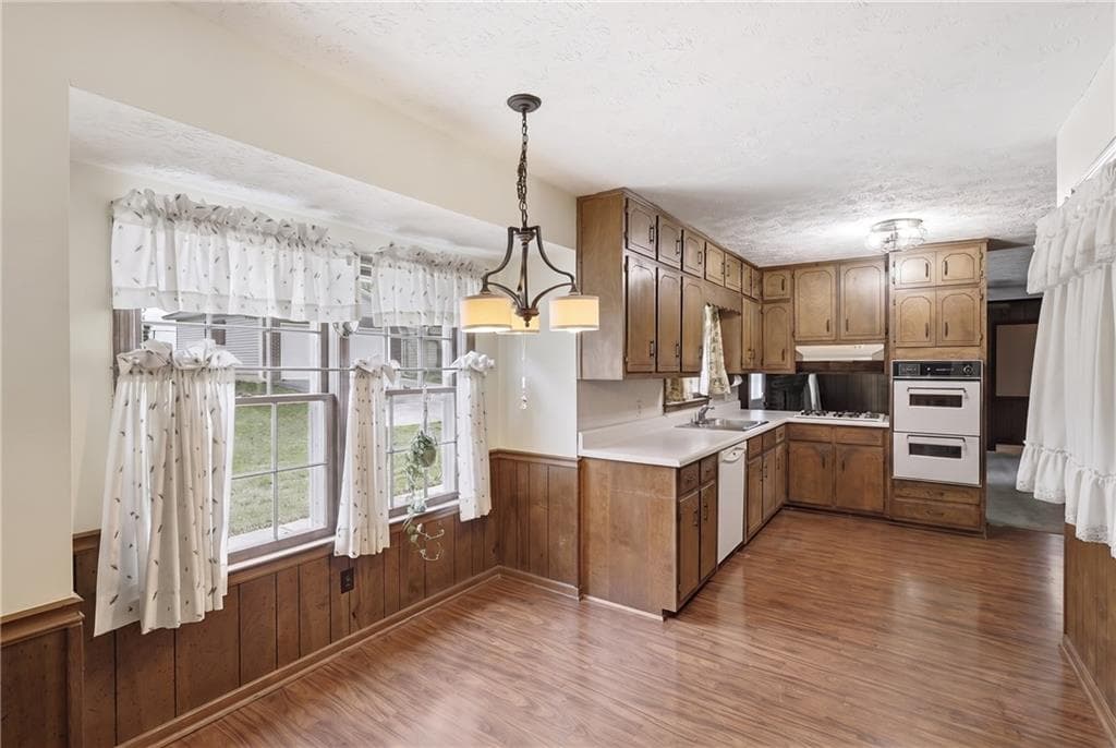 3 bedroom, 2 bathroom, 1,629 sq ft single family residence for sale at 2171 Pinehurst Road, Snellville, GA 30078 — photo 10
