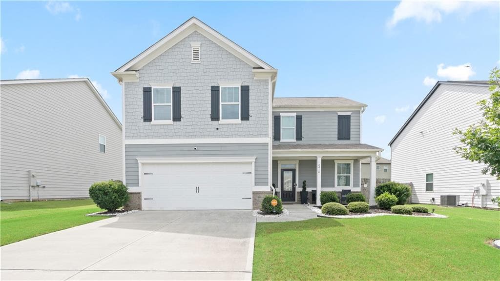 4 bedroom, 3 bathroom, 2,232 sq ft single family residence sold at 6816 Creekgate Way, Douglasville, GA 30134