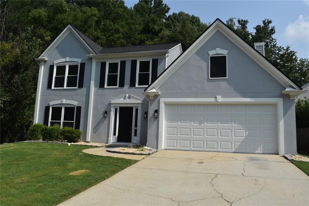 4 bedroom, 3 bathroom, 2,176 sq ft single family residence for rent at 10680 Glenbarr Drive, Johns Creek, GA 30097 for $2,950 a month — photo 2
