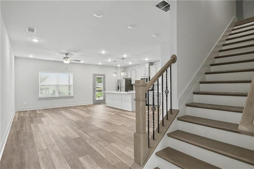4 bedroom, 3 bathroom, 2,024 sq ft townhouse for rent at 4322 Fern River Bend, Norcross, GA 30093 for $2,800 a month — photo 3
