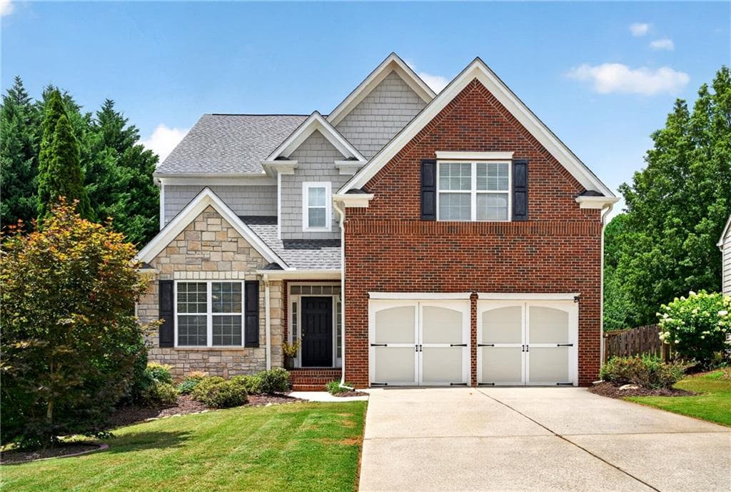 4 bedroom, 4 bathroom, 3,438 sq ft single family residence for sale at 4250 Granby Circle, Cumming, GA 30041 — photo 2