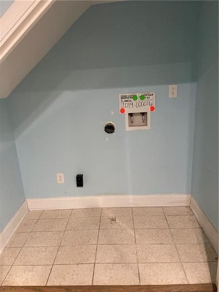 2 bedroom, 1 bathroom, 800 sq ft single family residence for rent at 3168 Sewell Mill Road, Marietta, GA 30062 for $1,750 a month — photo 5