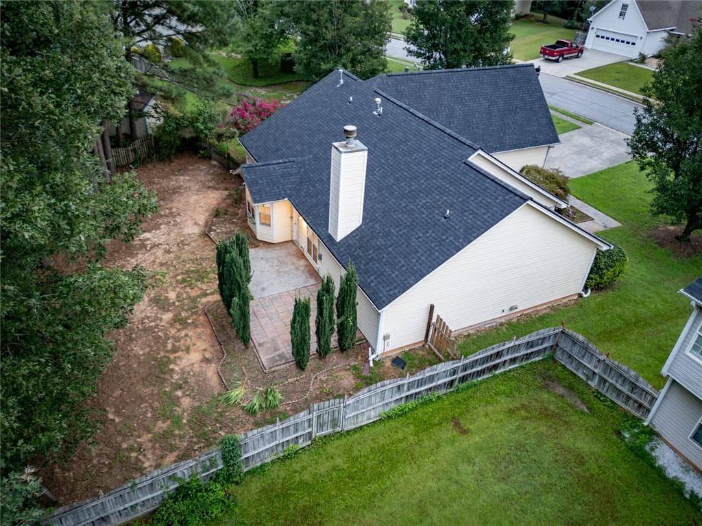 4 bedroom, 2 bathroom, 1,804 sq ft single family residence under contract at 1820 Fort Daniels Trail, Dacula, GA 30019 — photo 2
