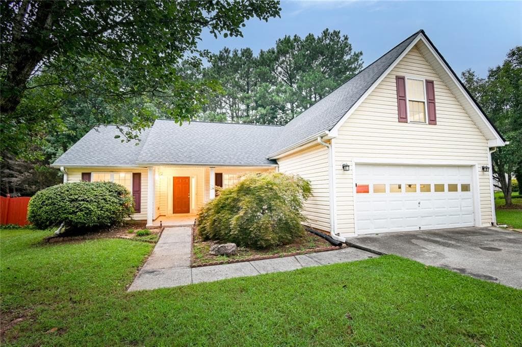 4 bedroom, 2 bathroom, 1,804 sq ft single family residence under contract at 1820 Fort Daniels Trail, Dacula, GA 30019 — photo 6