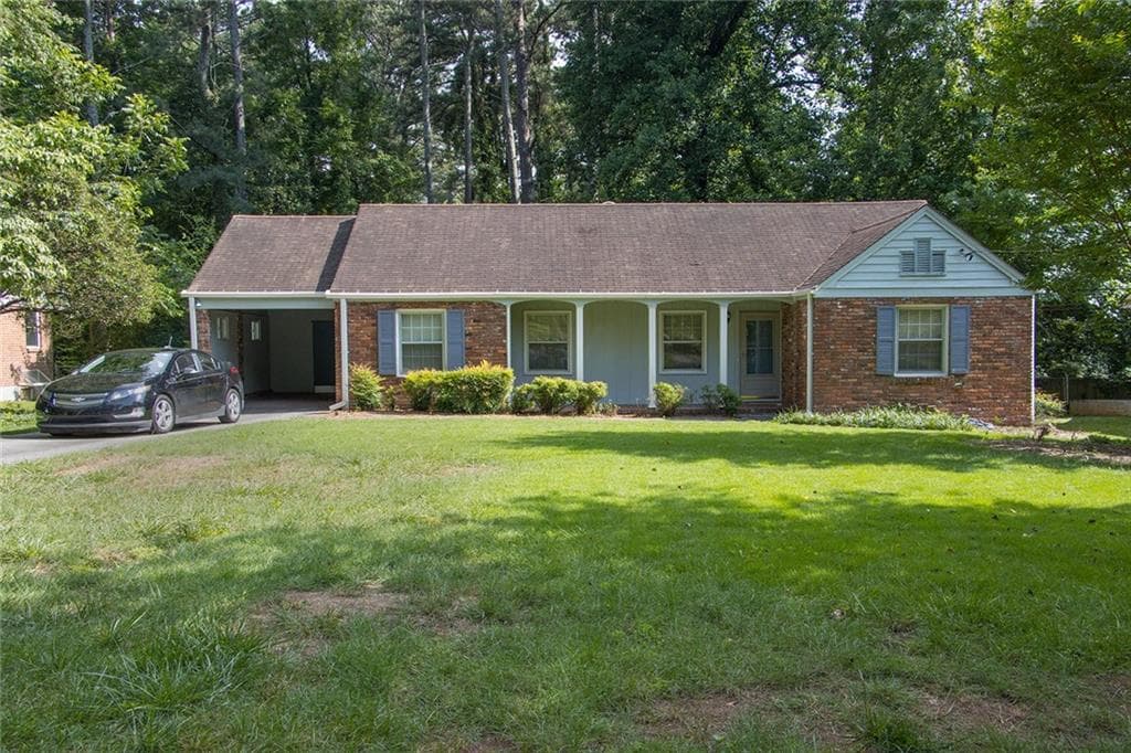 2 bedroom, 2 bathroom single family residence for rent at 3197 Alberta Lane, Tucker, GA 30084 for $2,350 a month — photo 2