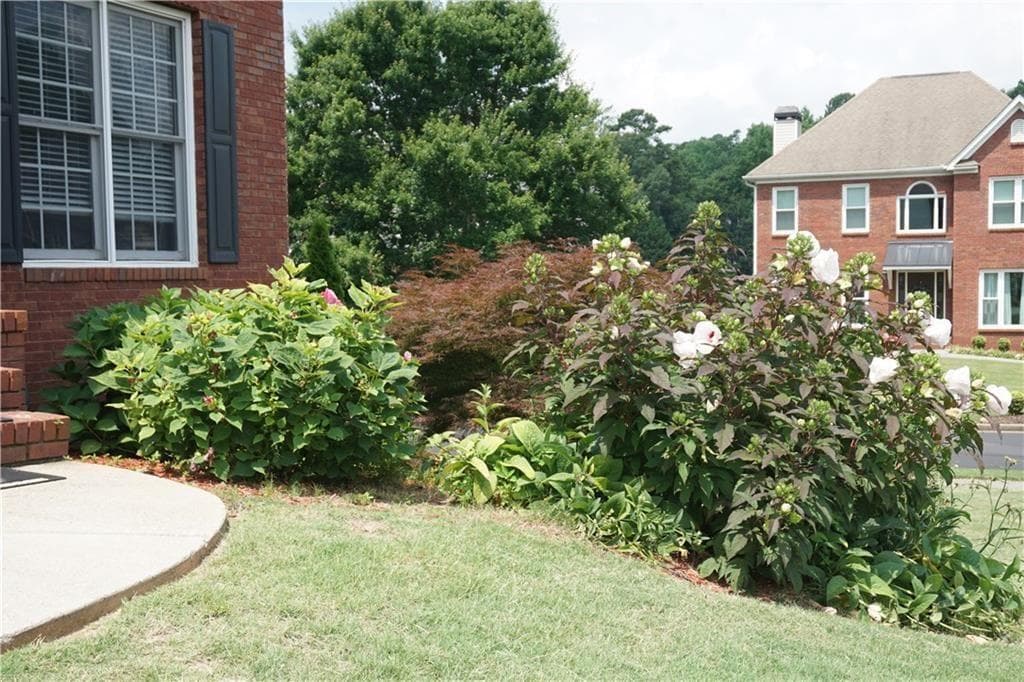 4 bedroom, 3 bathroom, 3,027 sq ft single family residence for sale at 2689 Achillea Court, Marietta, GA 30064 — photo 5