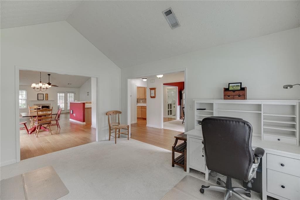 3 bedroom, 2 bathroom, 2,251 sq ft single family residence under contract at 2712 Bogan Creek Drive, Buford, GA 30519 — photo 7