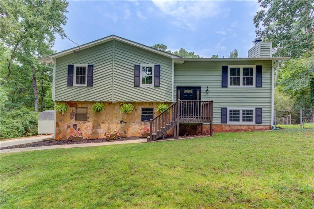 1298 Oakcrest Court, Lilburn, GA 30047 — most recent listing photo