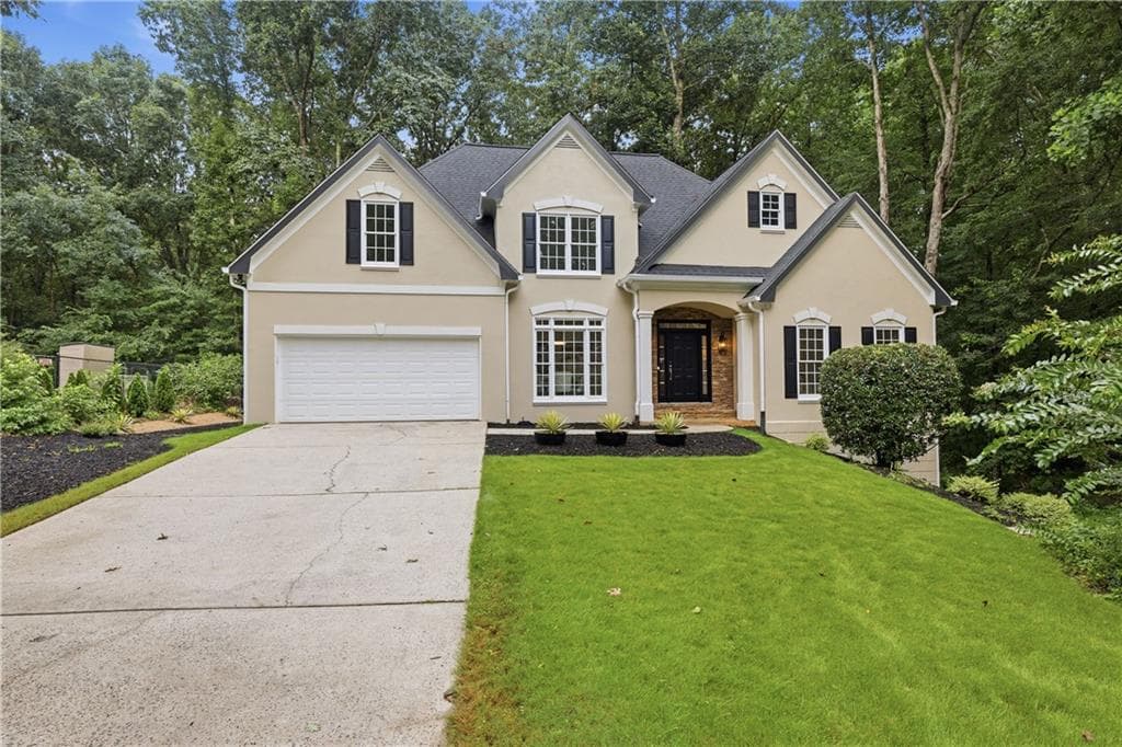 5 bedroom, 4 bathroom, 4,367 sq ft single family residence for sale at 2530 Wellsley Lane, Cumming, GA 30041 — photo 2