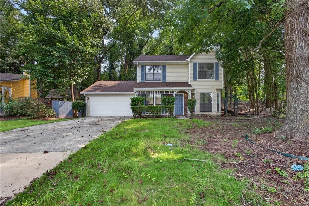 3 bedroom, 3 bathroom, 1,496 sq ft single family residence for sale at 184 Timothy Lane, Lilburn, GA 30047 — photo 1 of 30