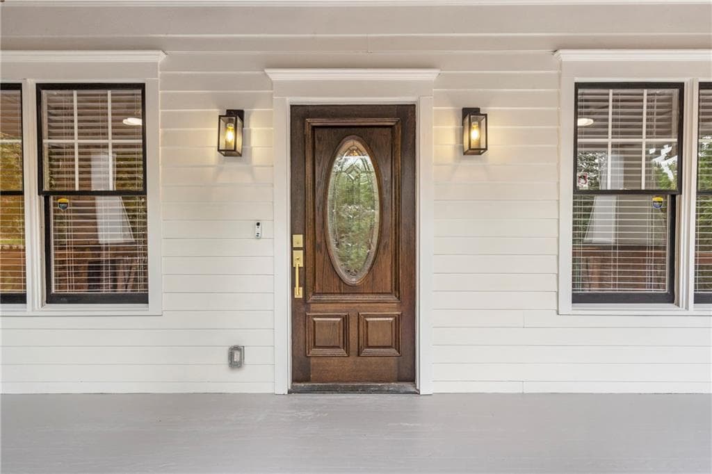 4 bedroom, 3 bathroom, 2,022 sq ft single family residence for sale at 2170 Memorial Drive, Atlanta, GA 30317 — photo 7