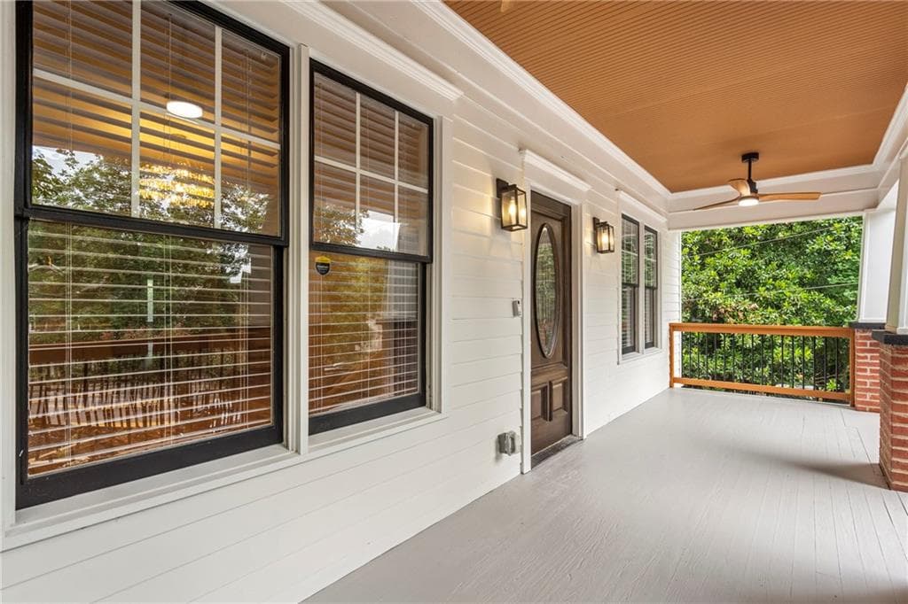 4 bedroom, 3 bathroom, 2,022 sq ft single family residence for sale at 2170 Memorial Drive, Atlanta, GA 30317 — photo 6