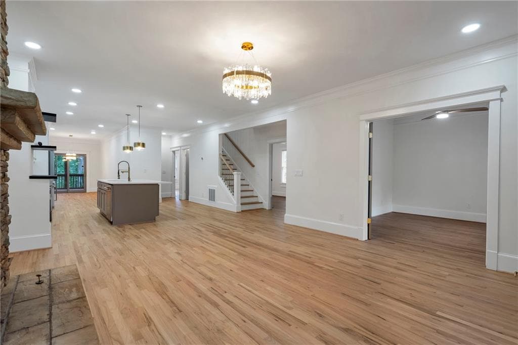 4 bedroom, 3 bathroom, 2,022 sq ft single family residence for sale at 2170 Memorial Drive, Atlanta, GA 30317 — photo 9