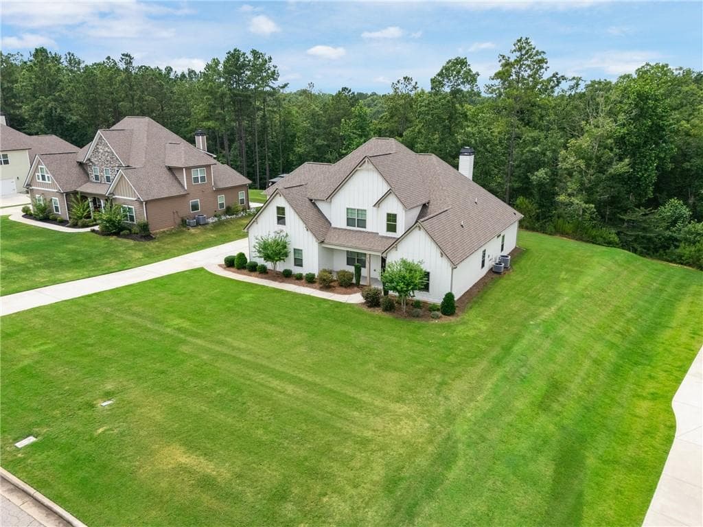 4 bedroom, 4 bathroom, 3,552 sq ft single family residence for sale at 4605 Diptera Lane, Fairburn, GA 30213 — photo 2