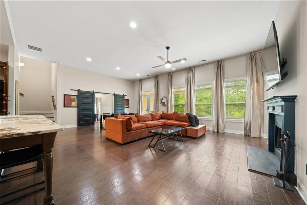 4 bedroom, 4 bathroom, 3,552 sq ft single family residence for sale at 4605 Diptera Lane, Fairburn, GA 30213 — photo 5