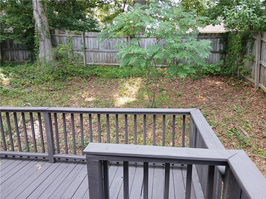 3 bedroom, 2 bathroom, 1,074 sq ft single family residence for sale at 2275 Ramblewood Circle, Decatur, GA 30035 — photo 6