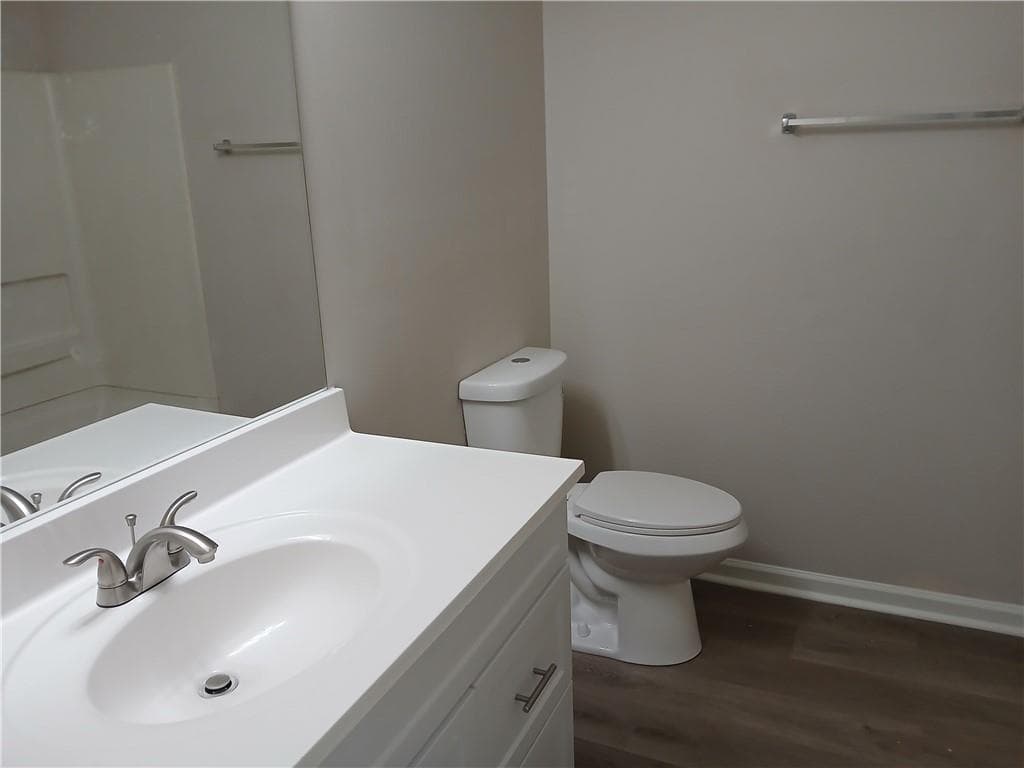 3 bedroom, 2 bathroom, 1,074 sq ft single family residence for sale at 2275 Ramblewood Circle, Decatur, GA 30035 — photo 10