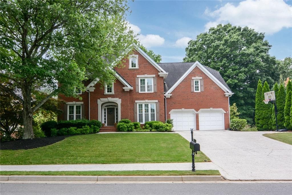 5 bedroom, 5 bathroom, 4,829 sq ft single family residence sold at 4340 Missendell Lane, Peachtree Corners, GA 30092