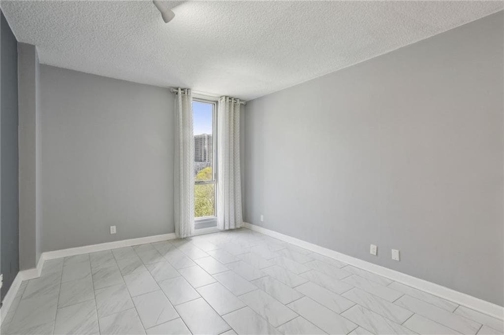 1 bedroom, 1 bathroom condominium for rent at 3060 Pharr Court 612, Atlanta, GA 30305 for $1,590 a month — photo 5
