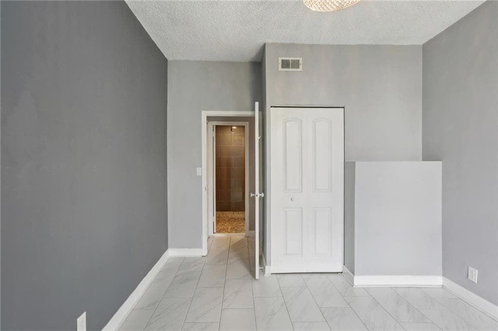 1 bedroom, 1 bathroom condominium for rent at 3060 Pharr Court 612, Atlanta, GA 30305 for $1,590 a month — photo 10