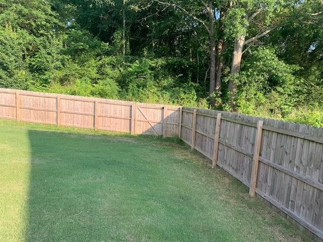 4 bedroom, 3 bathroom, 2,042 sq ft single family residence for rent at 213 Winterset Circle, Hoschton, GA 30548 for $2,400 a month — photo 3
