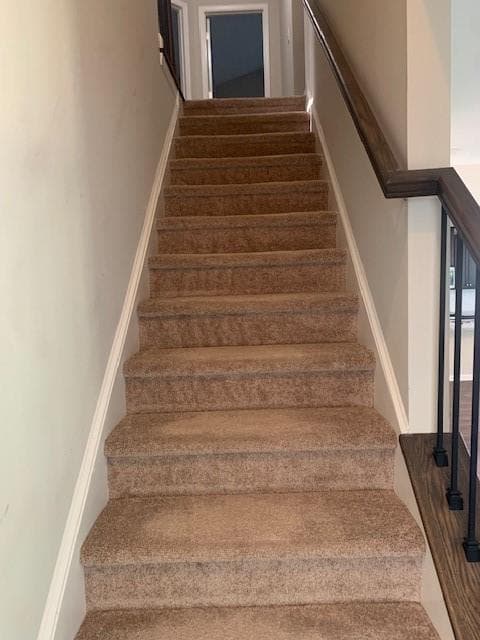 4 bedroom, 3 bathroom, 2,042 sq ft single family residence for rent at 213 Winterset Circle, Hoschton, GA 30548 for $2,400 a month — photo 5