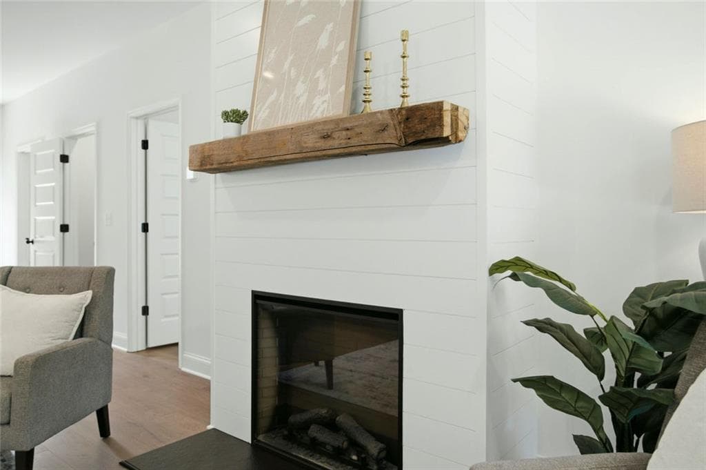 4 bedroom, 3 bathroom, 2,275 sq ft single family residence under contract at 160 Loyd Road, Mansfield, GA 30055 — photo 5