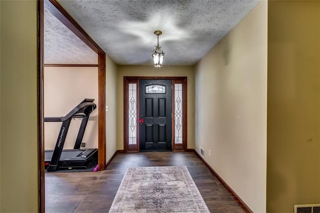 3 bedroom, 2 bathroom, 1,932 sq ft single family residence for sale at 3680 Luther Hall Road, Powder Springs, GA 30127 — photo 3