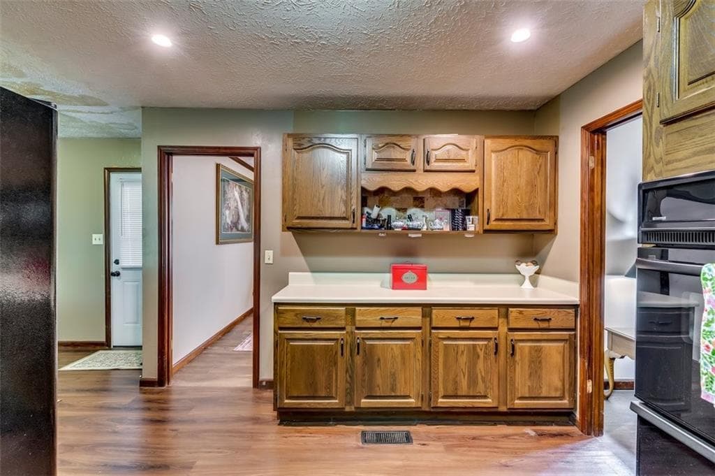 3 bedroom, 2 bathroom, 1,932 sq ft single family residence for sale at 3680 Luther Hall Road, Powder Springs, GA 30127 — photo 10