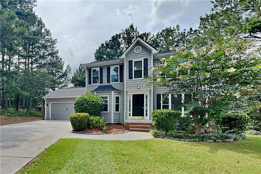 3 bedroom, 3 bathroom, 2,100 sq ft single family residence for rent at 2920 Summit Point Court, Snellville, GA 30078 for $2,295 a month — photo 1 of 20