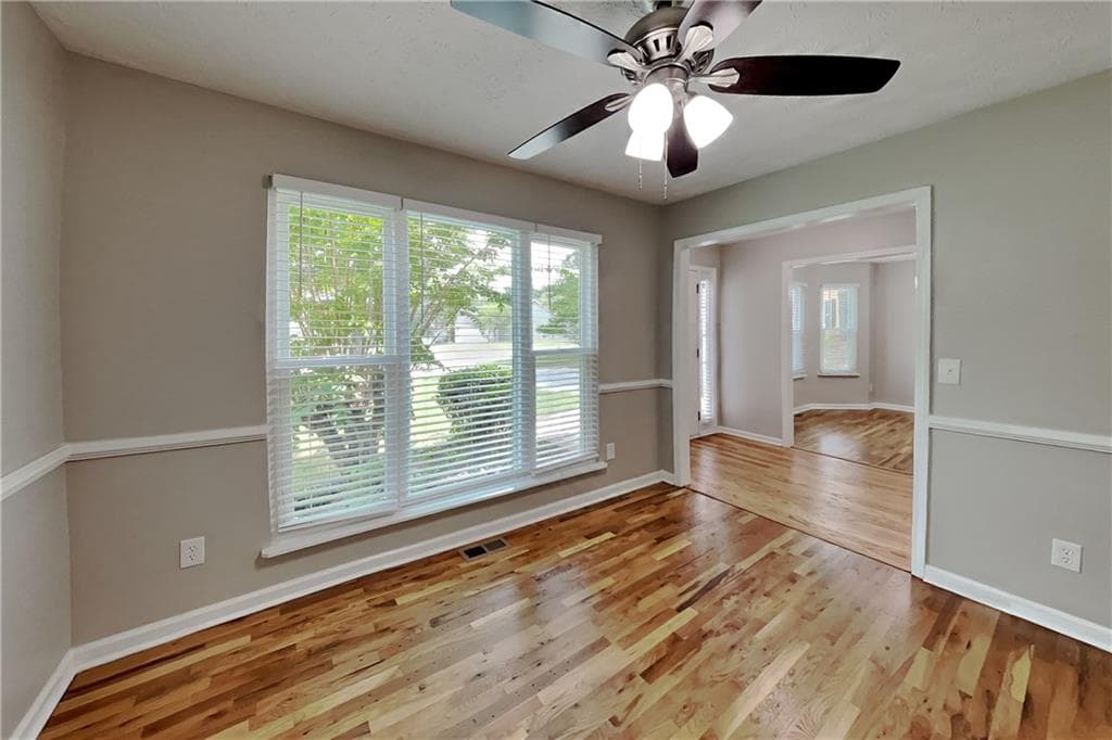 3 bedroom, 3 bathroom, 2,100 sq ft single family residence for rent at 2920 Summit Point Court, Snellville, GA 30078 for $2,295 a month — photo 6