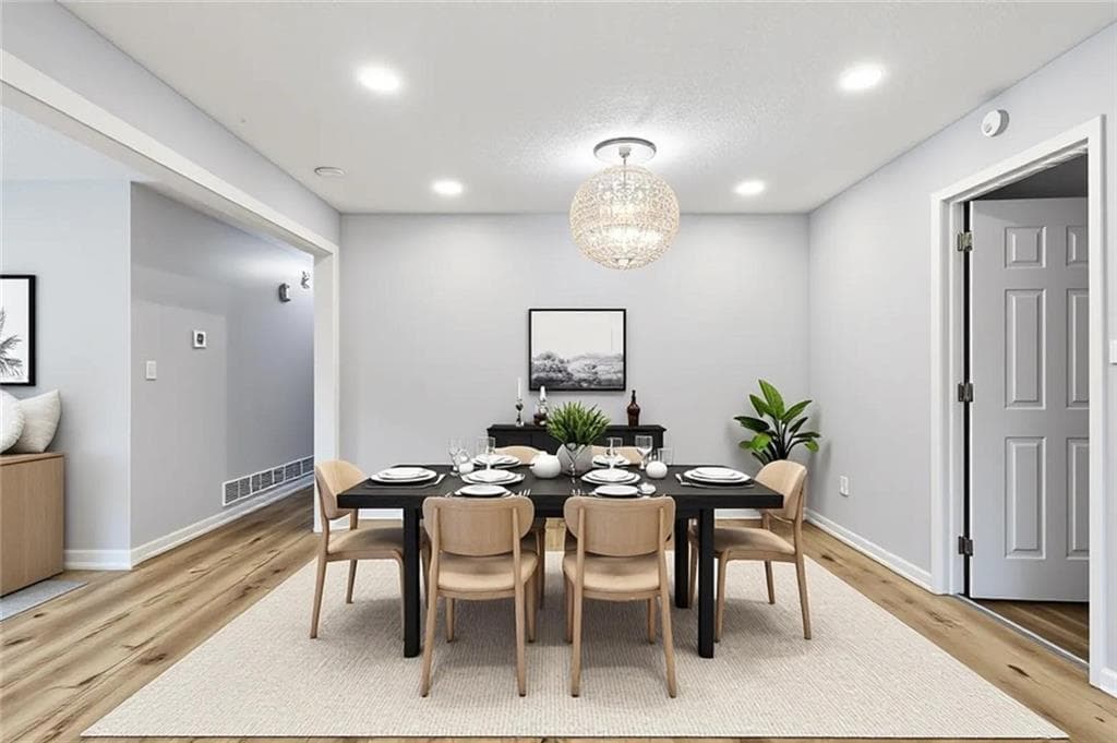 3 bedroom, 2 bathroom, 1,618 sq ft single family residence for sale at 3422 Eisenhower Circle, Atlanta, GA 30354 — photo 5