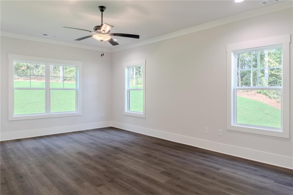 5 bedroom, 4 bathroom, 3,429 sq ft single family residence for sale at 69 Amelia Court, Covington, GA 30014 — photo 6