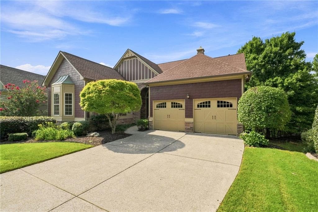 3 bedroom, 2 bathroom, 2,176 sq ft single family residence under contract at 312 Twin Peaks Loop, Canton, GA 30114
