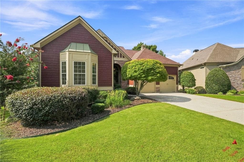 3 bedroom, 2 bathroom, 2,176 sq ft single family residence under contract at 312 Twin Peaks Loop, Canton, GA 30114 — photo 3