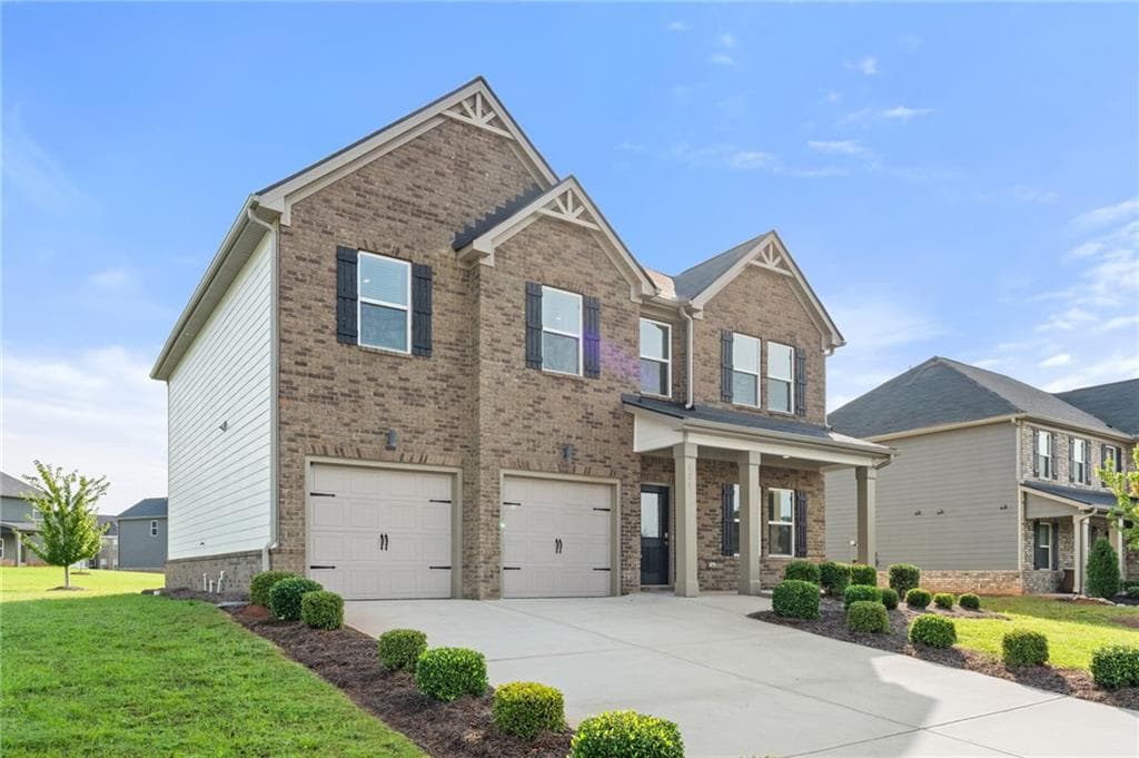 5 bedroom, 3 bathroom, 2,500 sq ft single family residence for sale at 404 DAFFODIL Lane, Mcdonough, GA 30253 — photo 2