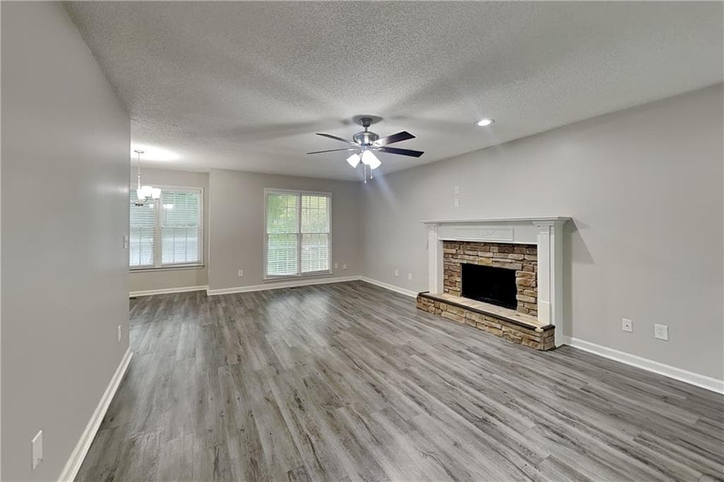 3 bedroom, 3 bathroom, 1,786 sq ft single family residence for rent at 360 Warrenton Drive, Douglasville, GA 30134 for $1,945 a month — photo 3