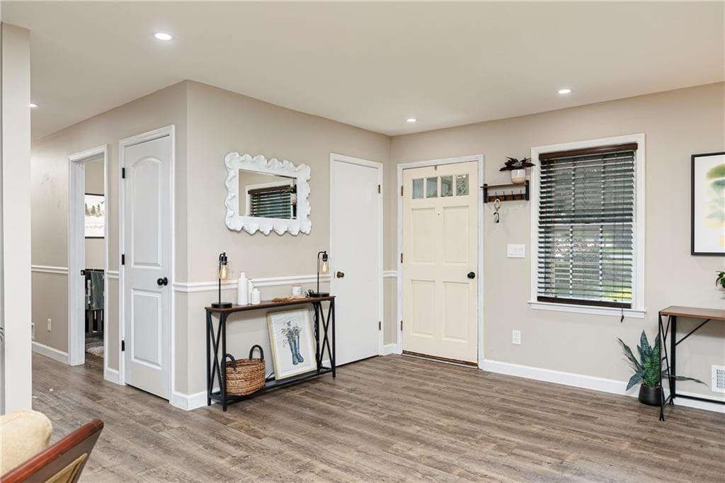3 bedroom, 2 bathroom, 2,956 sq ft single family residence for sale at 3548 Nowlin Road, Kennesaw, GA 30144 — photo 8