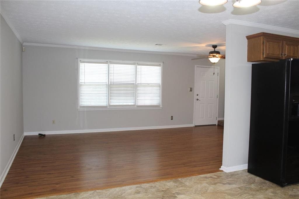 3 bedroom, 3 bathroom, 2,138 sq ft single family residence for rent at 1870 Rose Garden Lane, Loganville, GA 30052 for $1,850 a month — photo 6