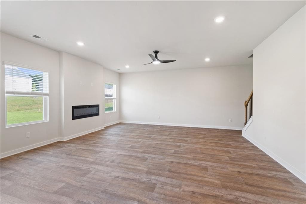 4 bedroom, 3 bathroom, 2,700 sq ft single family residence for sale at 203 Crabapple Road, Mcdonough, GA 30253 — photo 6