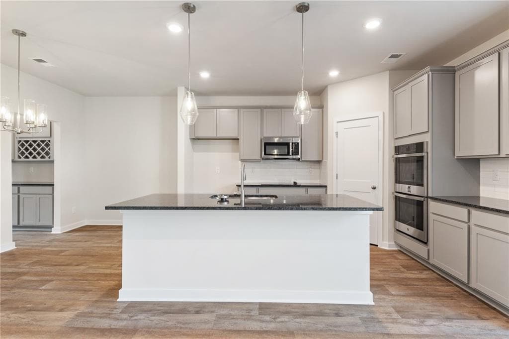 4 bedroom, 3 bathroom, 2,700 sq ft single family residence for sale at 203 Crabapple Road, Mcdonough, GA 30253 — photo 10