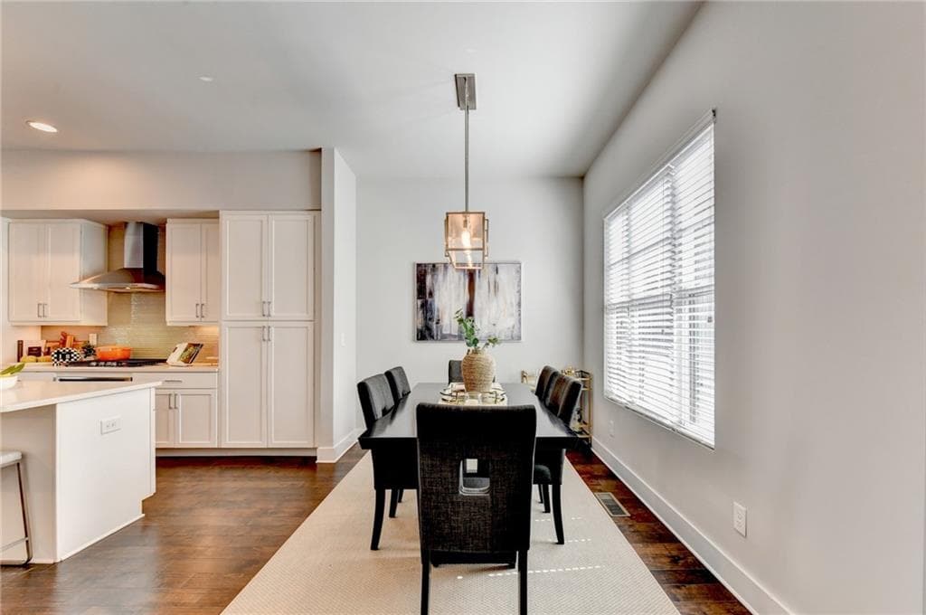 3 bedroom, 4 bathroom, 2,596 sq ft townhouse for sale at 738 Taylor Court 1, Atlanta, GA 30324 — photo 7