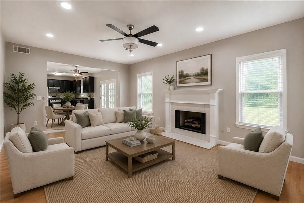 4 bedroom, 3 bathroom, 2,308 sq ft single family residence for rent at 315 Foe Creek Drive, Roswell, GA 30076 for $3,150 a month — photo 9