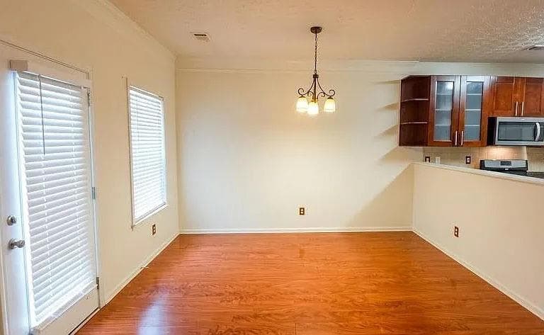 2 bedroom, 3 bathroom, 1,524 sq ft townhouse for rent at 1587 River Main Court, Lawrenceville, GA 30046 for $1,795 a month — photo 6