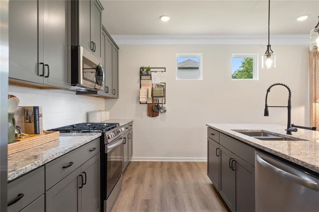 4 bedroom, 3 bathroom, 2,237 sq ft single family residence for sale at 201 Wildflower Way, Cartersville, GA 30120 — photo 5